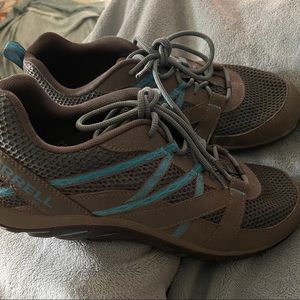 MEN’S MERRELL TENNIS SHOES *worn